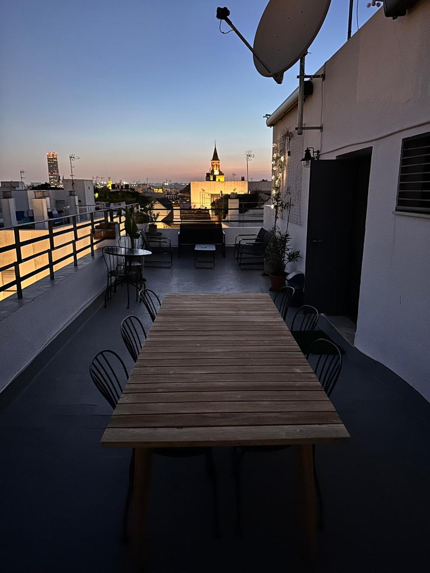 Almazen Apartamentos, Arrayan 23 Seville Exterior photo